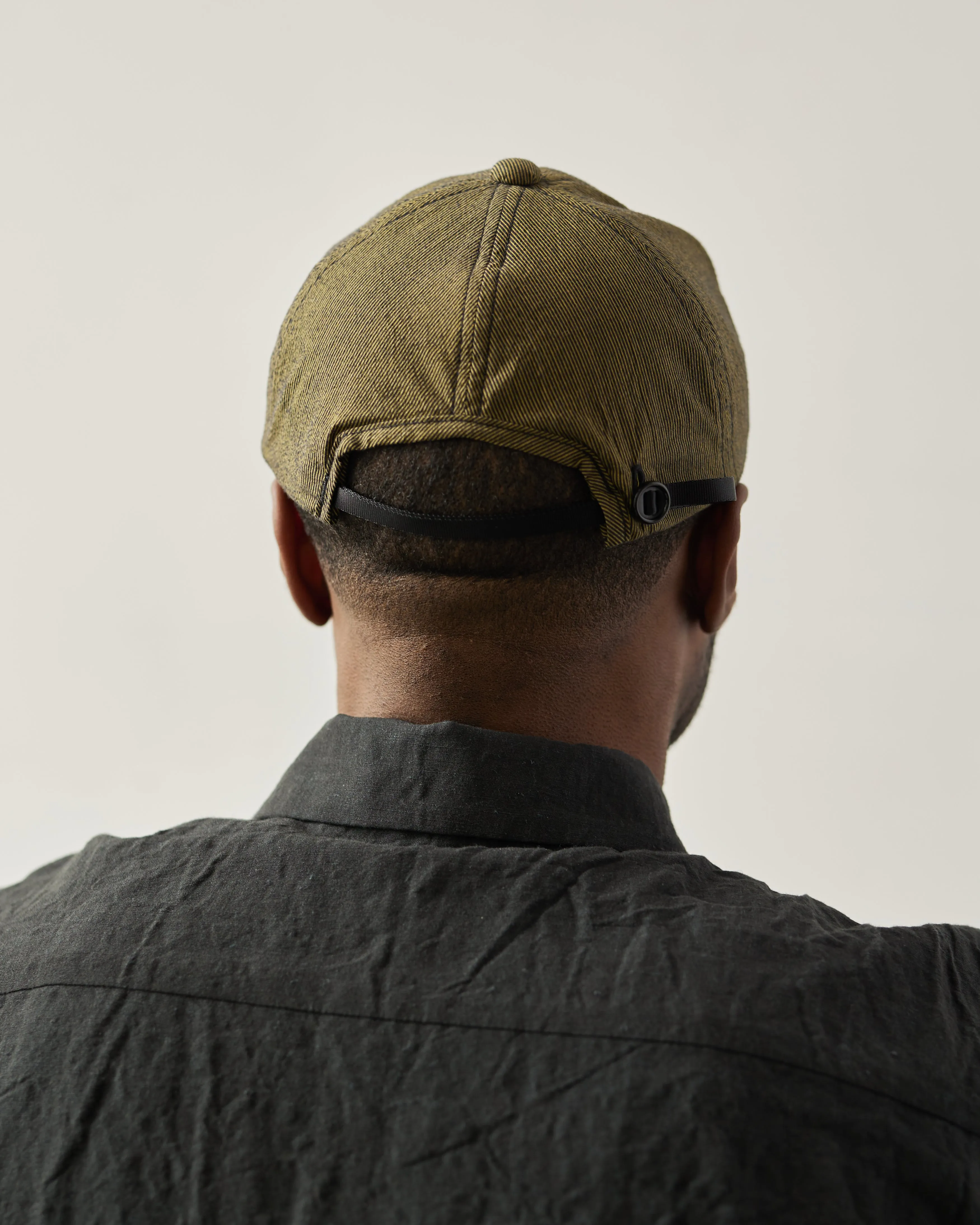 MAN-TLE R14C1 Unisex Hat, Terrain